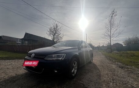 Volkswagen Jetta VI, 2011 год, 1 270 000 рублей, 5 фотография