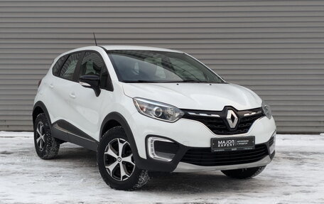 Renault Kaptur I рестайлинг, 2021 год, 1 830 000 рублей, 3 фотография