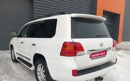 Toyota Land Cruiser 200, 2015 год, 4 600 000 рублей, 7 фотография