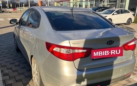 KIA Rio III рестайлинг, 2012 год, 1 100 000 рублей, 4 фотография