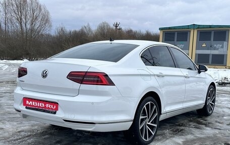 Volkswagen Passat B8 рестайлинг, 2018 год, 2 600 000 рублей, 4 фотография