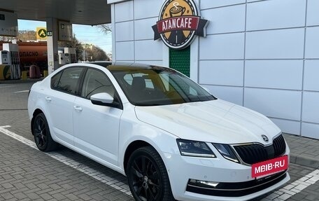 Skoda Octavia, 2017 год, 2 490 000 рублей, 2 фотография