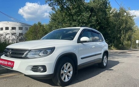 Volkswagen Tiguan I, 2015 год, 1 680 000 рублей, 2 фотография