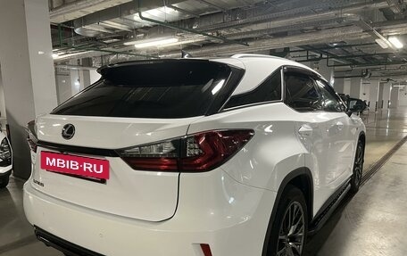 Lexus RX IV рестайлинг, 2017 год, 5 000 000 рублей, 7 фотография