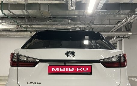 Lexus RX IV рестайлинг, 2017 год, 5 000 000 рублей, 6 фотография