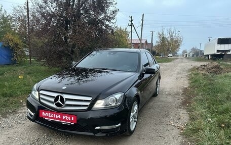 Mercedes-Benz C-Класс, 2012 год, 2 000 000 рублей, 11 фотография