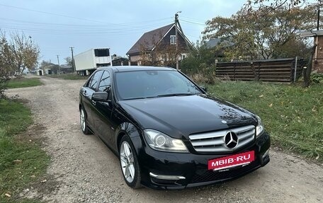 Mercedes-Benz C-Класс, 2012 год, 2 000 000 рублей, 12 фотография