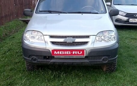 Chevrolet Niva I рестайлинг, 2009 год, 420 000 рублей, 10 фотография