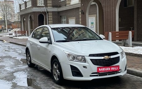 Chevrolet Cruze II, 2013 год, 615 000 рублей, 2 фотография