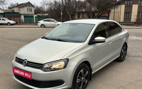 Volkswagen Polo VI (EU Market), 2012 год, 835 000 рублей, 2 фотография