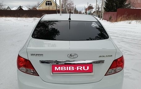 Hyundai Solaris II рестайлинг, 2013 год, 930 000 рублей, 2 фотография