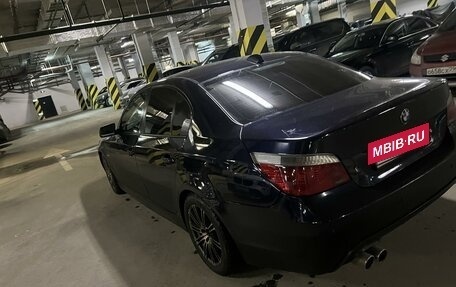 BMW 5 серия, 2004 год, 1 350 000 рублей, 8 фотография