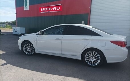 Hyundai Sonata VI, 2012 год, 1 150 000 рублей, 6 фотография