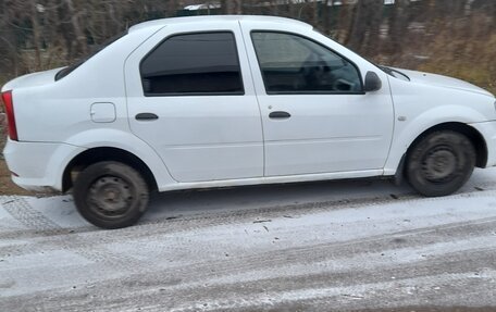 Renault Logan I, 2015 год, 500 000 рублей, 4 фотография