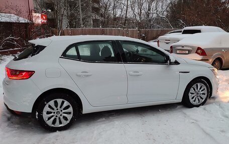 Renault Megane IV, 2019 год, 1 490 000 рублей, 13 фотография