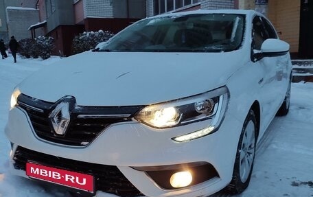 Renault Megane IV, 2019 год, 1 490 000 рублей, 8 фотография