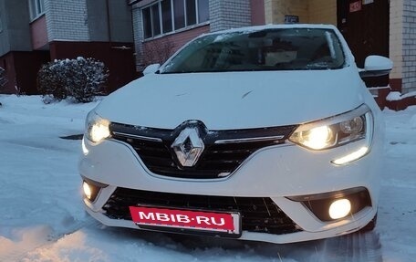 Renault Megane IV, 2019 год, 1 490 000 рублей, 12 фотография