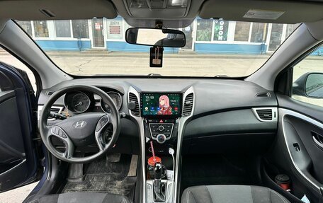 Hyundai i30 II рестайлинг, 2012 год, 850 000 рублей, 7 фотография