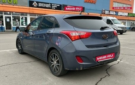 Hyundai i30 II рестайлинг, 2012 год, 850 000 рублей, 13 фотография