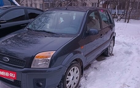 Ford Fusion I, 2008 год, 900 000 рублей, 2 фотография