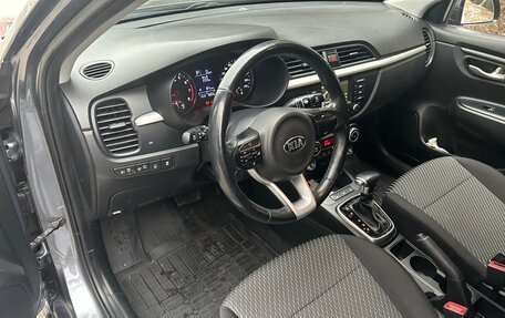 KIA Rio IV, 2018 год, 1 640 000 рублей, 9 фотография