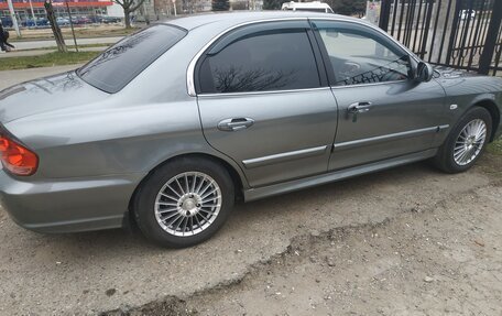 Hyundai Sonata IV рестайлинг, 2006 год, 750 000 рублей, 4 фотография