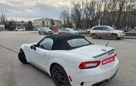 Fiat 124 Spider I, 2017 год, 3 000 000 рублей, 1 фотография