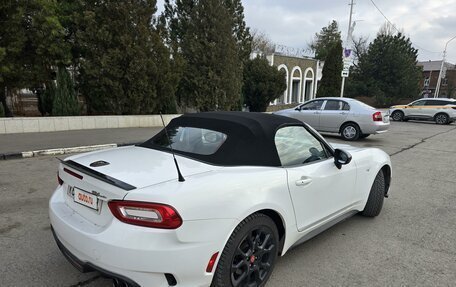 Fiat 124 Spider I, 2017 год, 3 000 000 рублей, 4 фотография