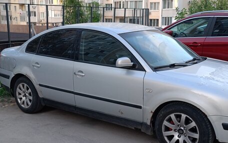 Volkswagen Passat B5+ рестайлинг, 1998 год, 212 500 рублей, 4 фотография