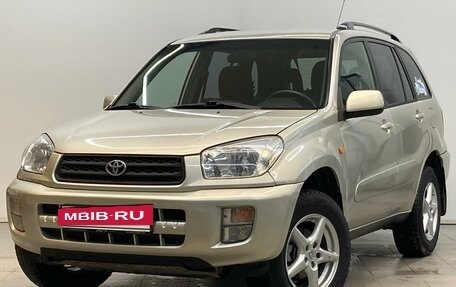 Toyota RAV4, 2003 год, 940 000 рублей, 2 фотография