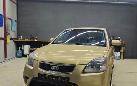 KIA Rio II, 2011 год, 670 000 рублей, 2 фотография