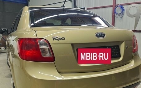 KIA Rio II, 2011 год, 670 000 рублей, 6 фотография