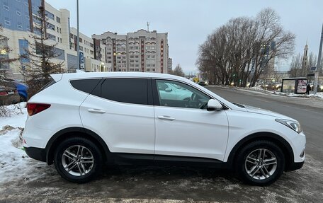 Hyundai Santa Fe III рестайлинг, 2017 год, 2 490 000 рублей, 7 фотография