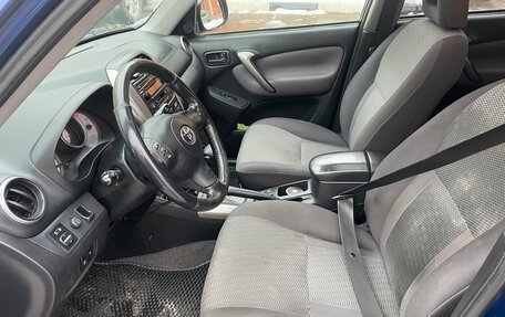 Toyota RAV4, 2004 год, 895 000 рублей, 24 фотография