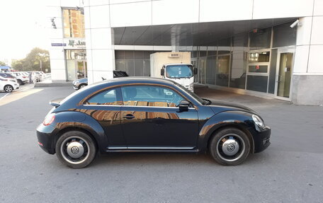 Volkswagen Beetle, 2015 год, 1 600 000 рублей, 8 фотография