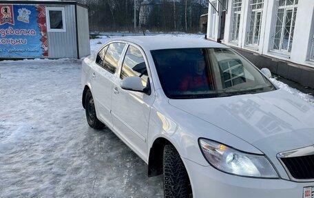 Skoda Octavia, 2011 год, 985 000 рублей, 3 фотография