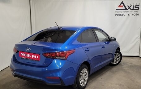 Hyundai Solaris II рестайлинг, 2017 год, 1 050 000 рублей, 3 фотография