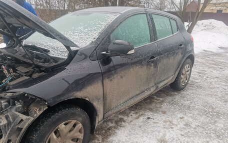 Renault Megane III, 2014 год, 370 000 рублей, 2 фотография