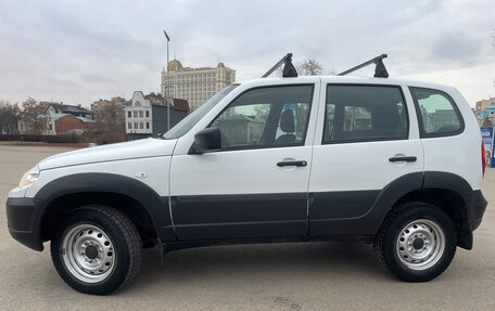 Chevrolet Niva I рестайлинг, 2019 год, 885 000 рублей, 9 фотография