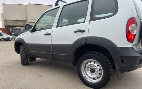 Chevrolet Niva I рестайлинг, 2019 год, 885 000 рублей, 16 фотография