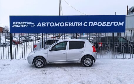 Renault Sandero I, 2011 год, 650 000 рублей, 2 фотография