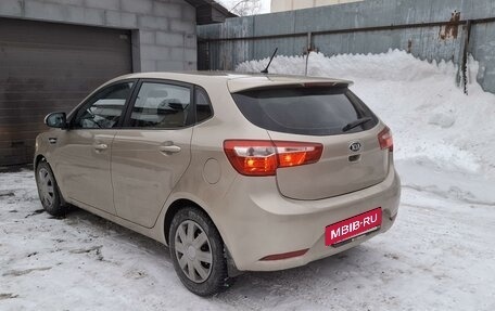 KIA Rio III рестайлинг, 2013 год, 900 000 рублей, 5 фотография