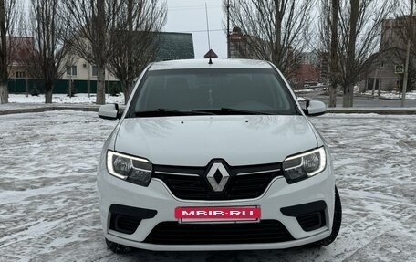 Renault Logan II, 2020 год, 1 000 000 рублей, 3 фотография