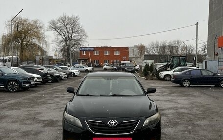 Toyota Camry, 2008 год, 950 000 рублей, 4 фотография