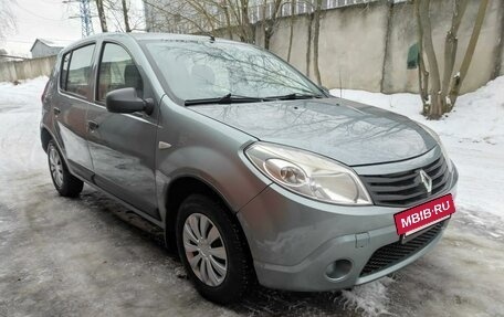 Renault Logan I, 2010 год, 520 000 рублей, 3 фотография