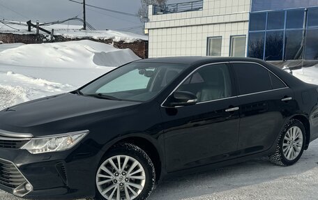 Toyota Camry, 2015 год, 2 185 000 рублей, 4 фотография