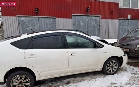 Toyota Prius, 2006 год, 450 000 рублей, 2 фотография