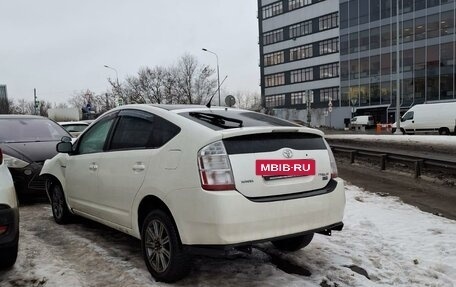 Toyota Prius, 2006 год, 450 000 рублей, 5 фотография