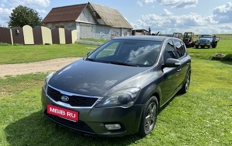 KIA cee'd I рестайлинг, 2011 год, 780 000 рублей, 1 фотография