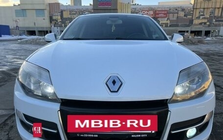 Renault Laguna III рестайлинг, 2011 год, 1 100 000 рублей, 2 фотография